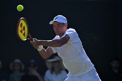 Kamil Majchrzak w 3. rundzie Wimbledonu. Awansował w ekspresowym tempie