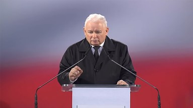 Jarosław Kaczyński na obchodach katastrofy smoleńskiej: trzeba używać słowa "zamach"