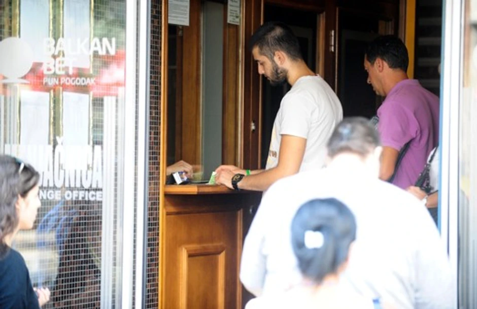 Papirnate devize po regularnom kursu