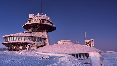 nowa śnieżka. ruszy remont obserwatorium? ma być też restauracja. znam