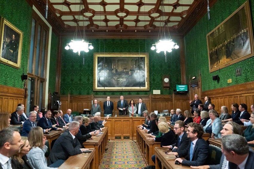 Glasanje o poverenju Borisu Džonsonu