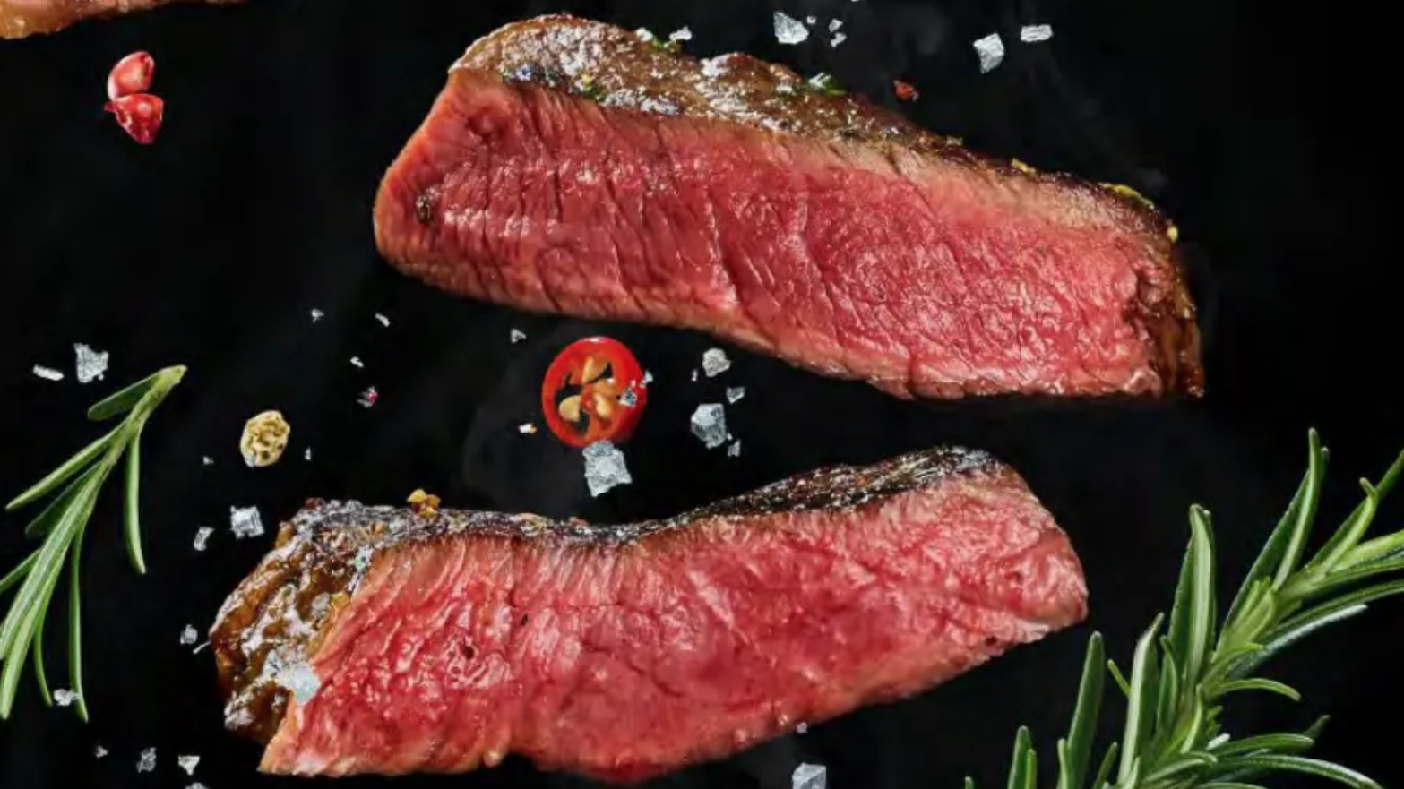 Cel mai bun steak din lume poate fi găsit Lidl. Cât costă și de când îl găsești în magazine