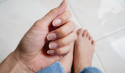 Domowe sposoby na grzybicę paznokci przyspieszające walkę z chorobą