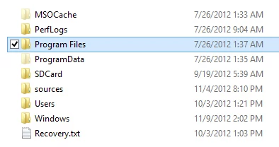 Katalog Program Files? Jest. Windows? Jest...