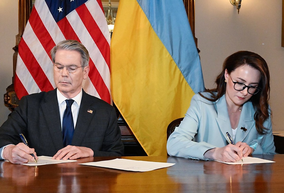 USA i Ukraina podpisały umowę. "Jasny sygnał dla Rosji"