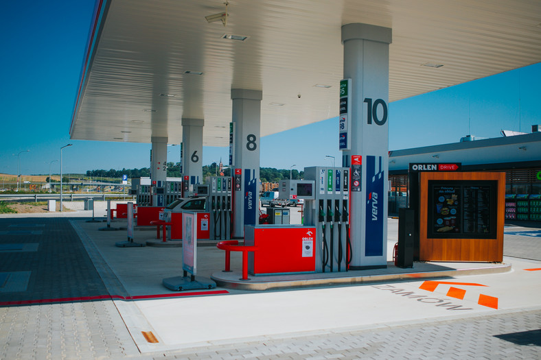 Stacja Orlen Wisznia z punktem obsługi drive-through