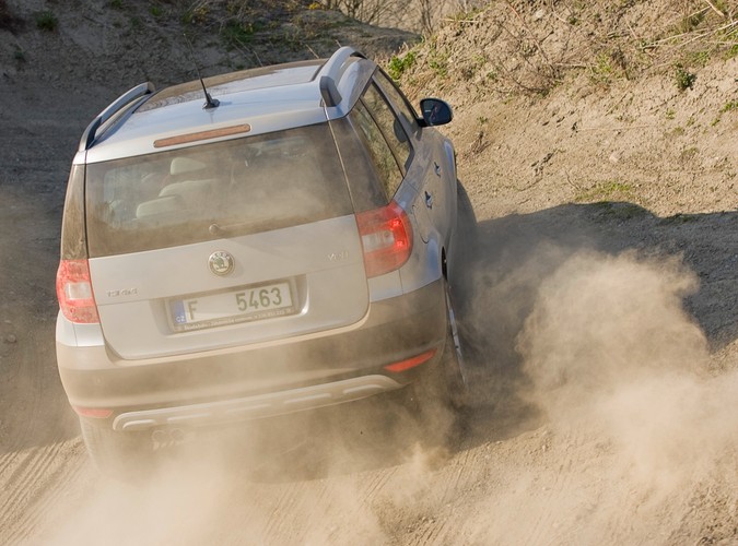 Próby trwają według sztywnych procedur i w warunkach na jakie Yeti może trafić kiedy kupi ją człowiek mieszkający np. w górach