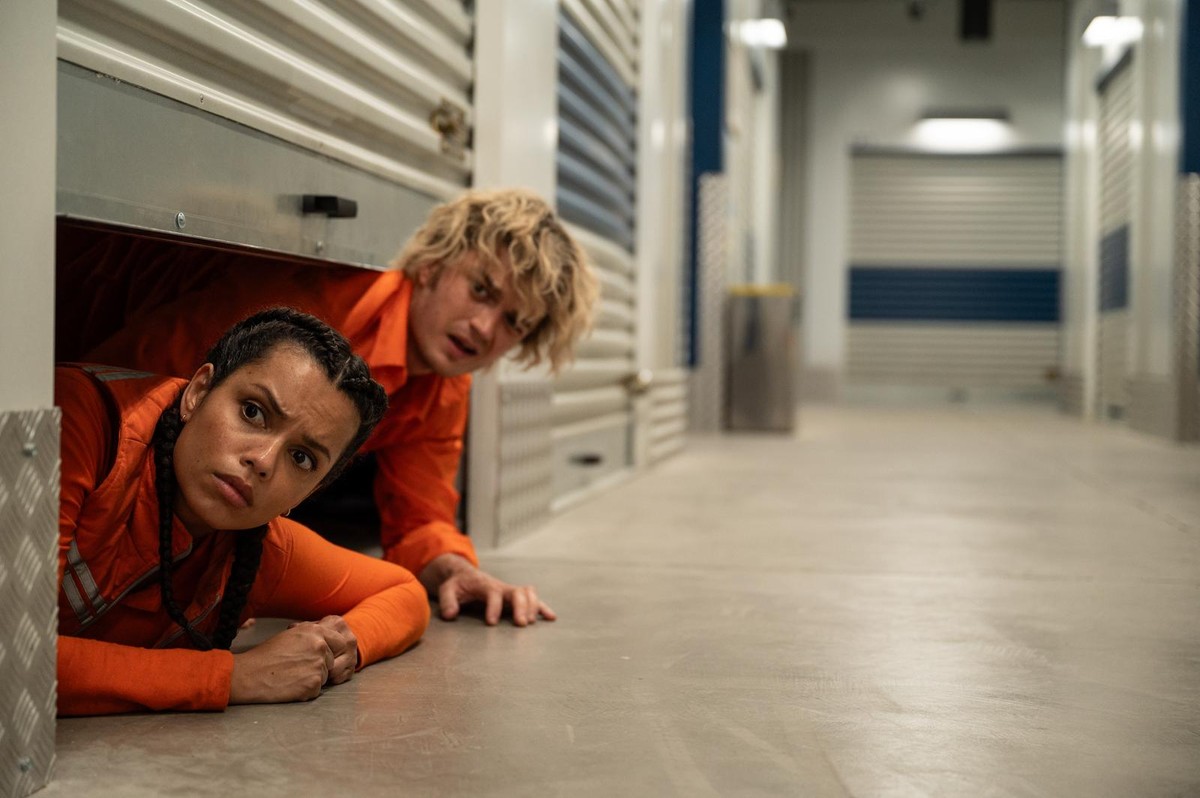 Georgina Campbell i Joe Keery w filmie "Skażenie"