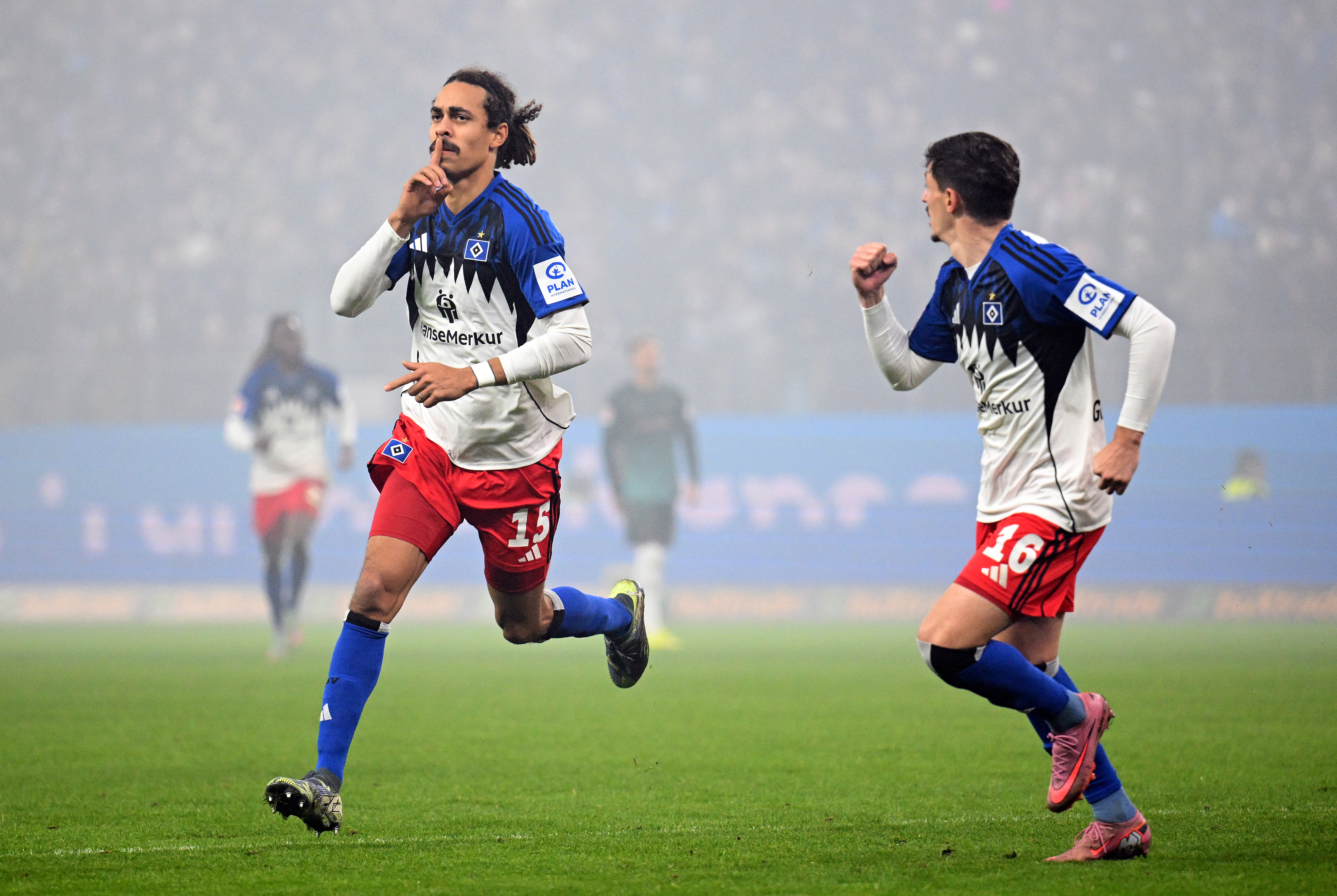 Nach Derby-Pleite: Steffen verteidigt Werder - Njinmah: "Nicht verdient"