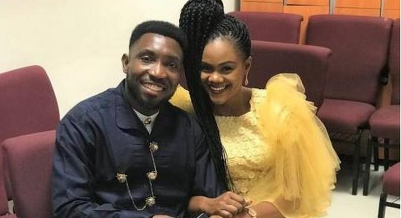 Police officers reportedly stormed Timi and Busola Dakolo’s residence on Saturday, July 20, 2019. (Sahara reporters)