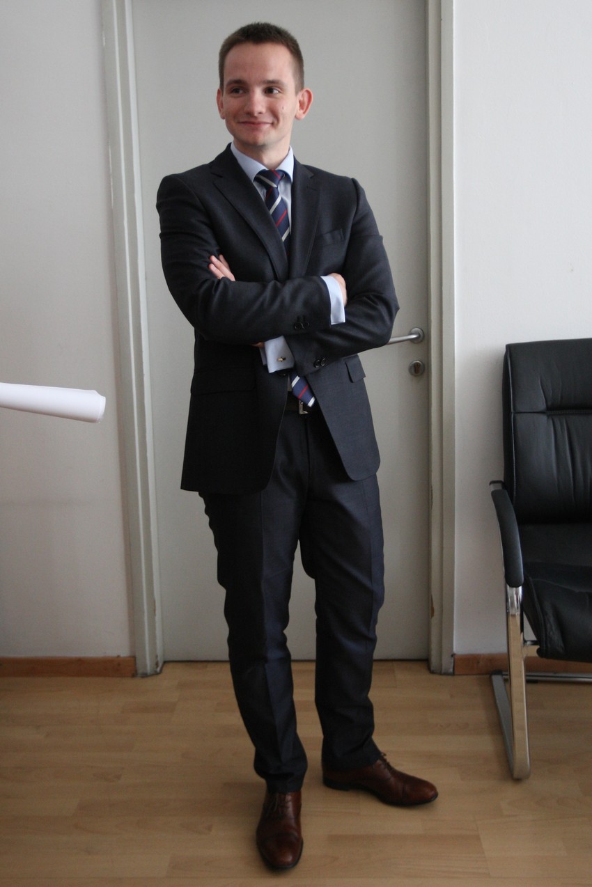 Njegova devojka letos dobila posao u marketingu "Pošte", a nakon tri meseca i povišicu od 20 odsto: Stefan Krkobabić