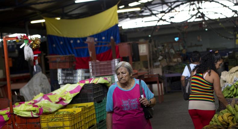 caracas venezuela shopping market inflation