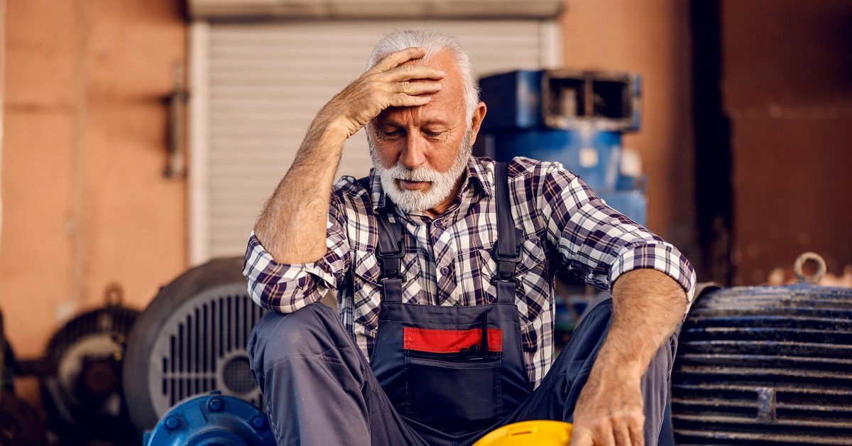 Pracowałeś w szczególnych warunkach? Możesz otrzymać emeryturę pomostową. Oto warunki