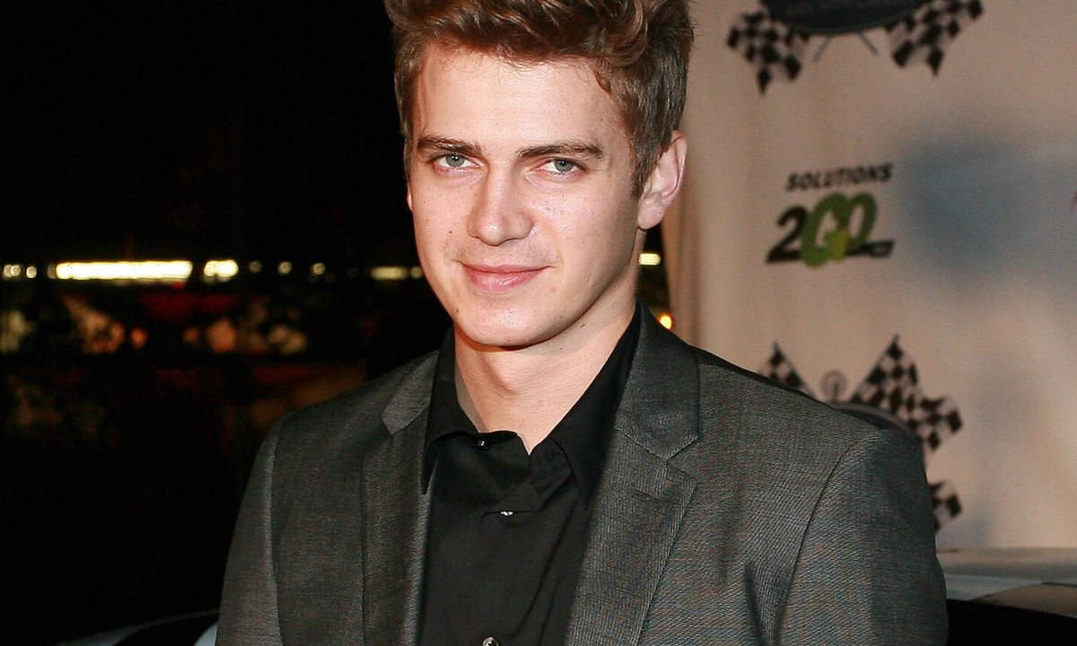 Hayden Christensen pojawia się z córką na ważnej gali. Briar Rose po raz pierwszy na czerwonym dywanie