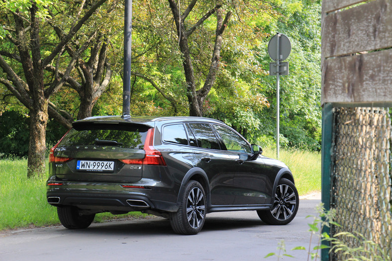 Volvo V60 Cross Country