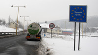Słowacja zamyka część przejść granicznych. Na liście jest Polska