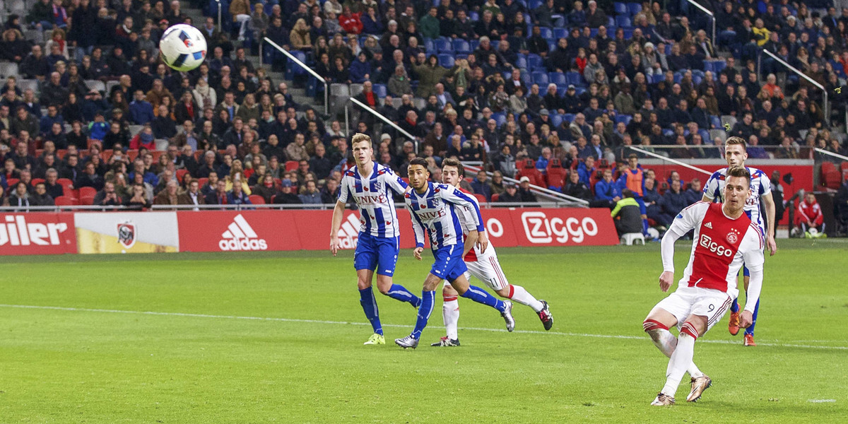 Arkadiusz Milik strzelił gola, zaliczył asystę i... zmarnował karnego w meczu z Heerenveen