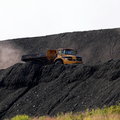 Ciężarówki z węglem będą uprzywilejowane. Ministerstwo planuje zmiany w przepisach