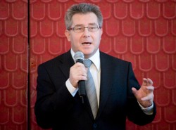 Czarnecki: W PZPN panuje bajzel