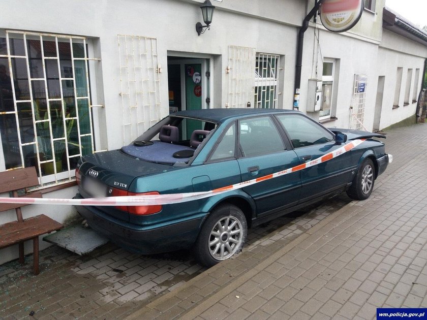 Wyszedł ze sklepu i zginął. Policja publikuje zdjęcia