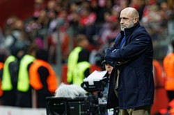 Michał Probierz przyłapany na kłamstwie. Selekcjoner mija się z prawdą