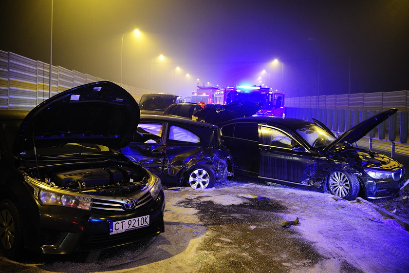 Antoni Macierewicz zaprzecza, by to jego samochód spowodował wypadek