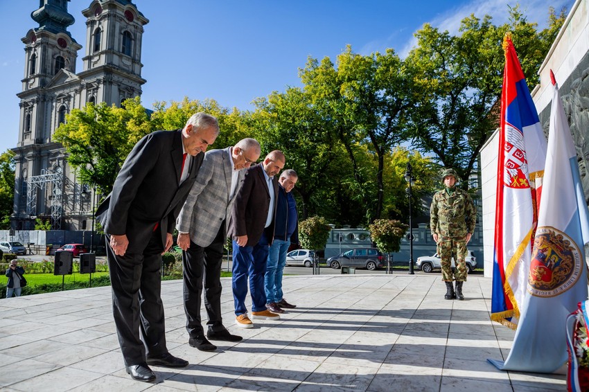 polaganje venaca, godišnjica