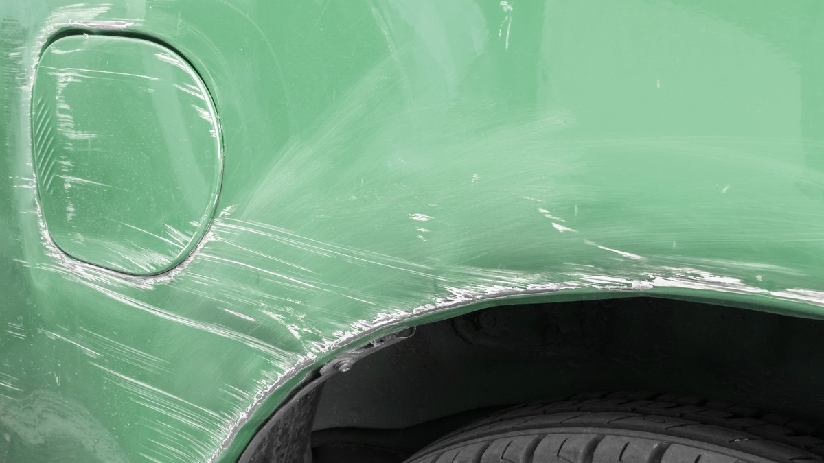 Ovo je najefikasniji načinu da uklanite ogrebotine sa automobila, a ne košta ništa: Ljudi se kunu da ova namirnica čini čuda