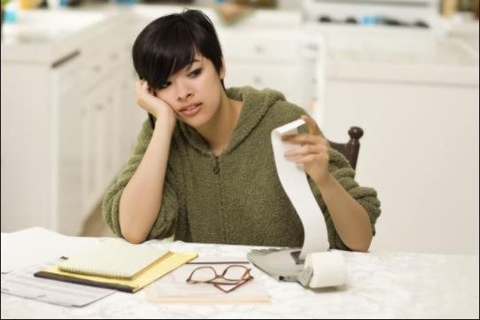 Spending problem can seriously affect your personal finance.