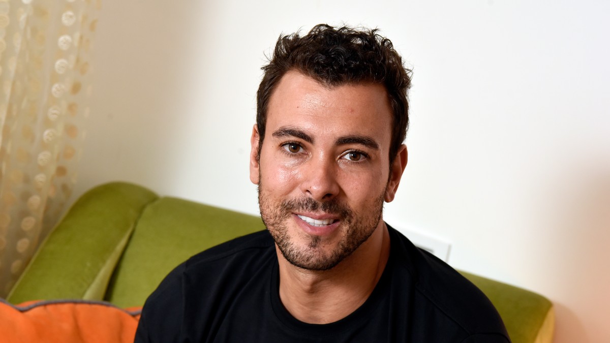 UROŠ ĆERTIĆ ISEKAO MUŠKARCA U BEOGRADU, a onda pobegao sa lica mesta - POLICIJA TRAGA ZA NJIM!