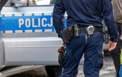 Ile zarabia policjant? Sprawdź, jakie stawki oferuje polska policja