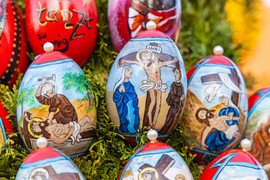 Na Pobusani ponedeljak PAZITE KAKVA JAJA IZNOSITE na groblje: Mnogi čine VELIKI GREH, a da toga nisu ni svesni