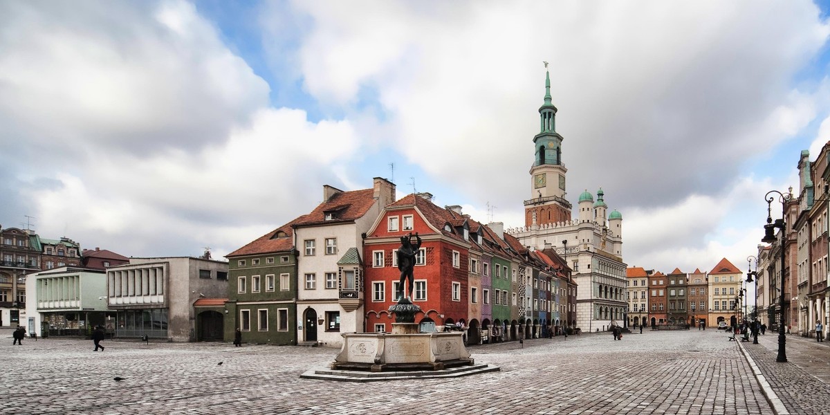 Przewodnicy za darmo oprowadzą po Poznaniu! To będzie książkowy spacer