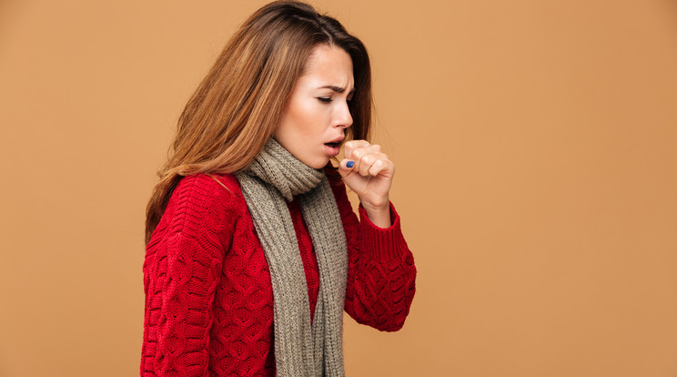 Léteznek olyan illóoljaok, amelyek enyhítik a megfázás kellemetlen tüneteit, többek között például a köhögést / Fotó: Shutterstock