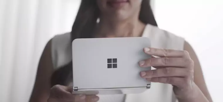 Składany Microsoft Surface Duo pokazał się na wideo