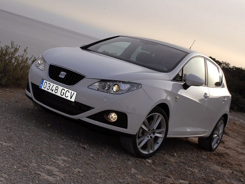 Seat Ibiza: 1,6 TDI (77 kW), nowe silniki dla Exeo