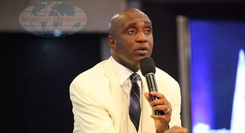 Pastor David Ibiyeomie offers interesting relationship advice