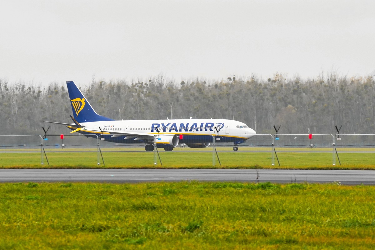 Emisje z lotnictwa rosną. Klimatowi najbardziej szkodzi Ryanair