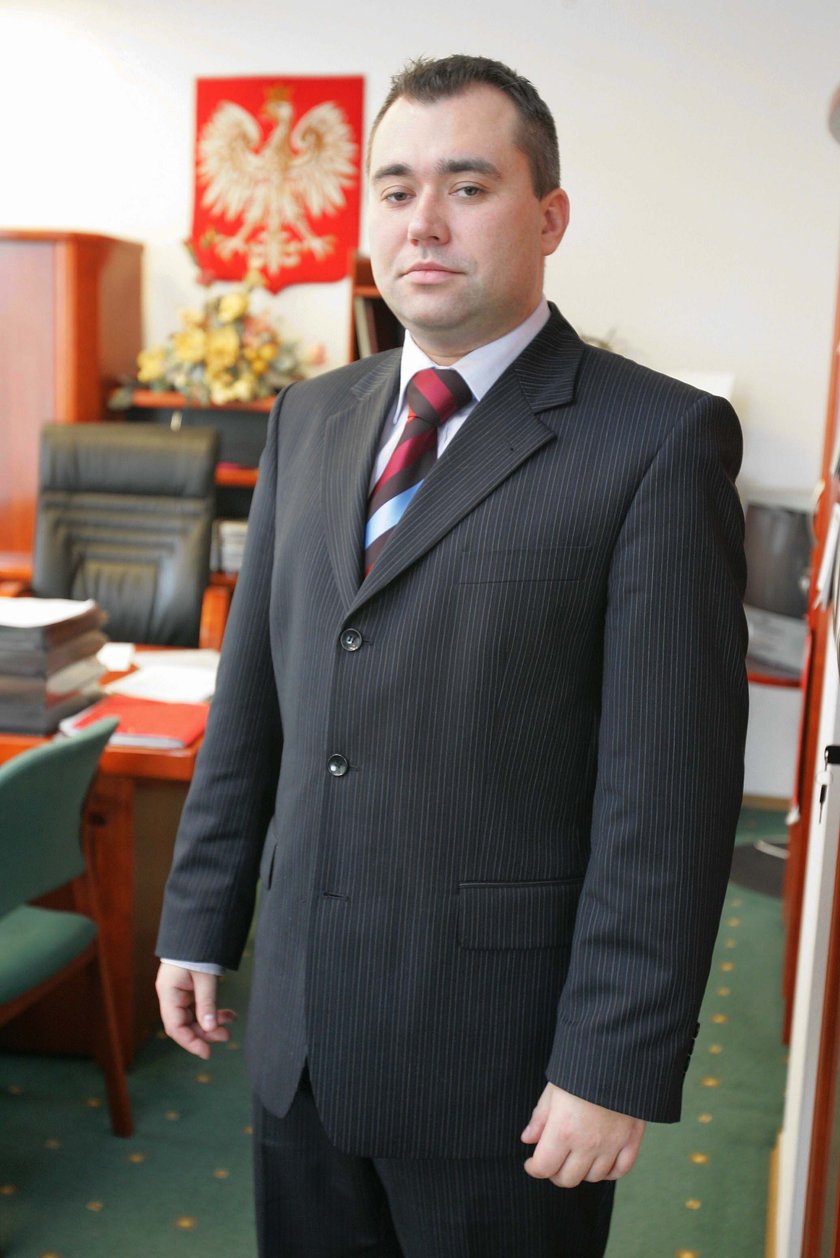 Jarosław Dąbrowski (39 l.)