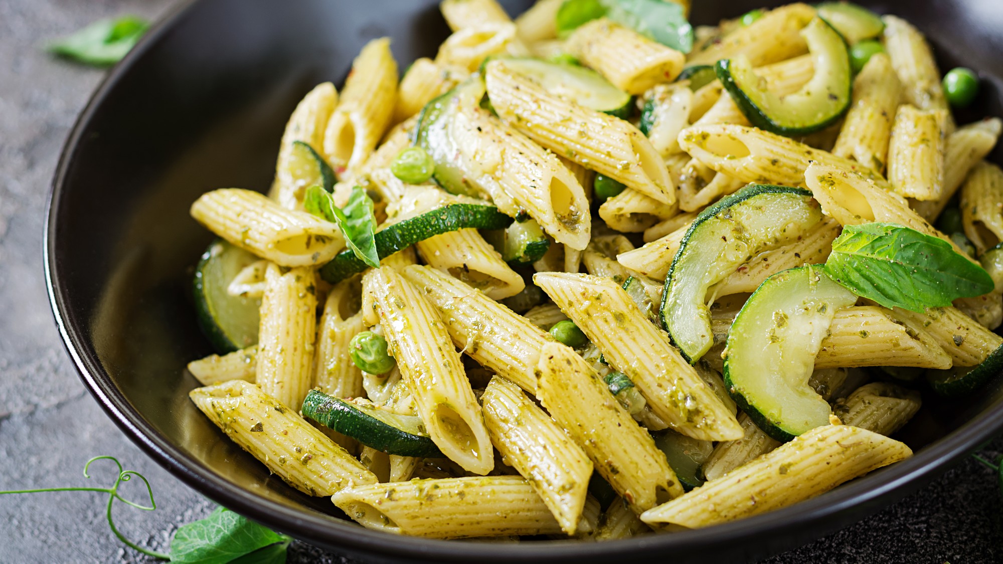 Cestoviny s cuketou.