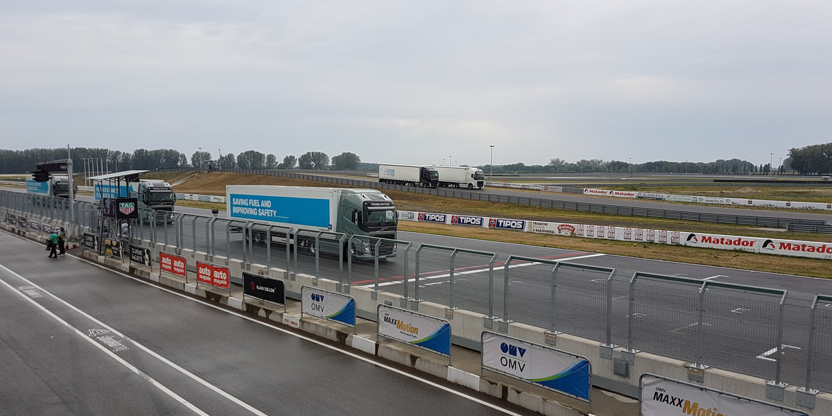 Prezentacja ciężarówek autonomicznych Volvo Trucks