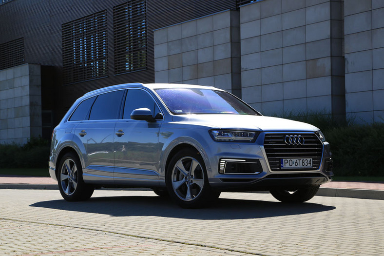 Audi Q7 e-tron - czy warto kupić hybrydę?