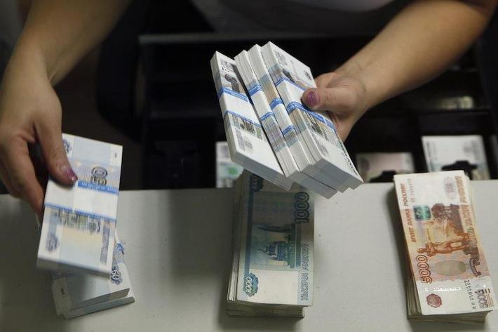 2. Rubel rosyjski do końca 2016 r. umocni się o 20 proc.