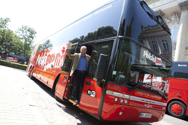 Polski Bus przewiózł w 2015 r. 5,5 mln pas. Na zdjęciu szkocki właściciel Brian Souter