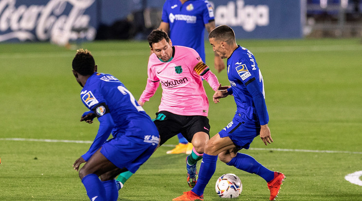 Messi akcióban a Getafe elleni meccsen. / Fotó: EPA/Rodrigo Jimenez