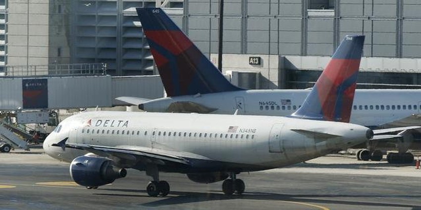 Avion "Delta erlajnsa"