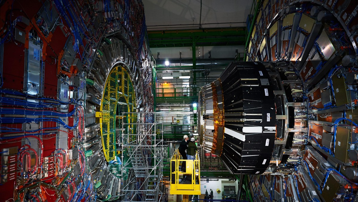 FRANCJA CERN POLSCY NAUKOWCY MODERNIZACJA AKCELERATORA LHC