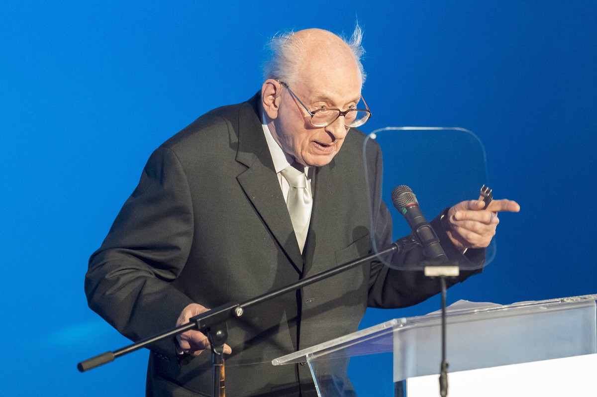 Władysław Bartoszewski