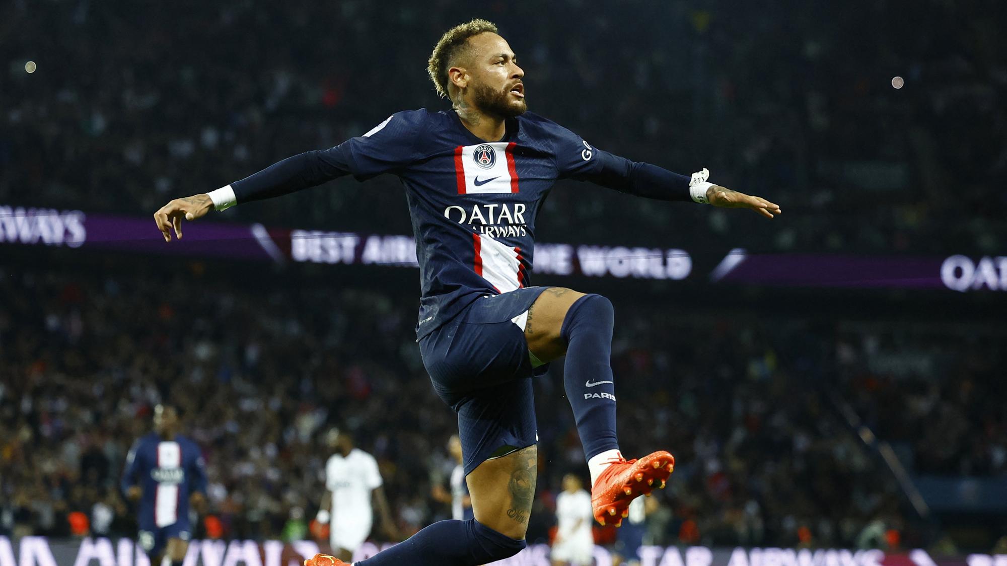 Paríž St. Germain nezaváhal v šlágri s Olympique Marseille, triumf zariadil  Neymar