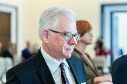 "Nie chcemy ograniczać niezależności sędziów, a poprawić ich efektywność". Czaputowicz przed omówieniem "sprawy Polski" w Brukseli